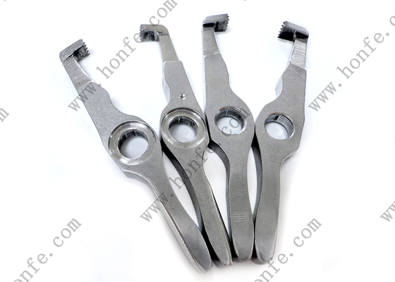 Gripper Bawah Dengan Counterbore 911319363 D1 1.5*3 Diamond Knurled Suku Cadang Alat Tenun Sulzer