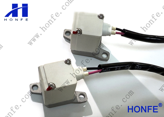 Katup Solenoid Utama ED01308B Tsudakoma ZAX9200 Suku Cadang Alat Tenun Jet Udara Kualitas Tinggi
