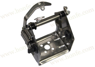 Suku Cadang Mesin Tenun Toyota Bobbin Holder LH JAT500 / JAT600 ATYA-0050